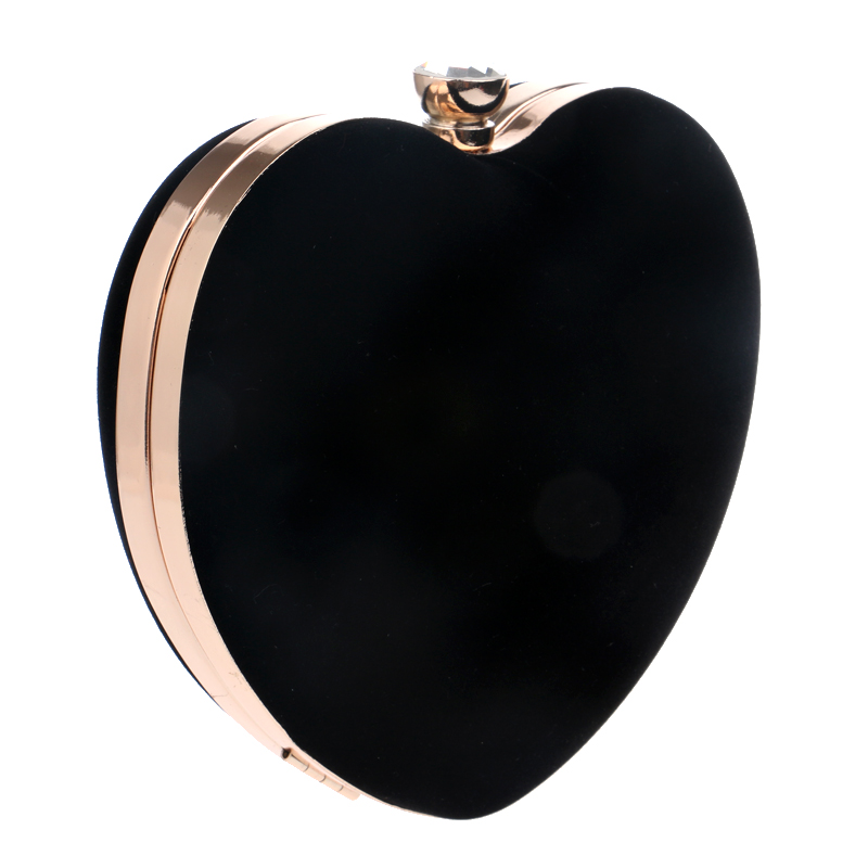 Red Heart Design Women Clutch  - đánh giá và giá Women Bags Golden