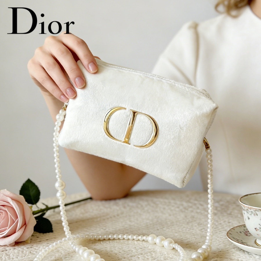 Dior’s Bag White Velvet Travel - đánh giá và giá Women Bags Dior