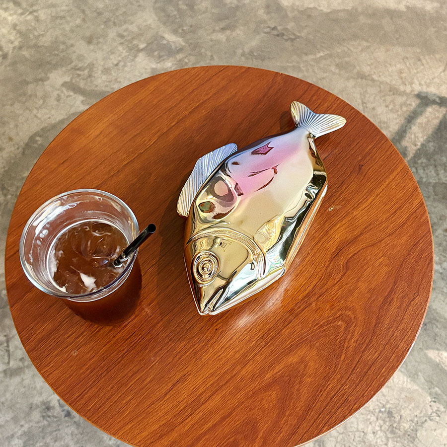 New Acrylic Shell Shape Clutch - đánh giá và giá Women Bags Golden